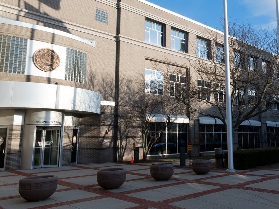 A man from Salem, Massachusetts, was indicted on 14 drug possession and sale charges in Nashua.