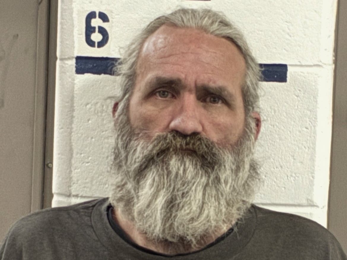Clint Middlemiss, a sex offender due to a 2002 child sexual abuse image conviction, faces 3 counts of aggravated felonious sexual assault, accused of sexually assaulting a girl between 2000 and 2002 in Dunbarton.