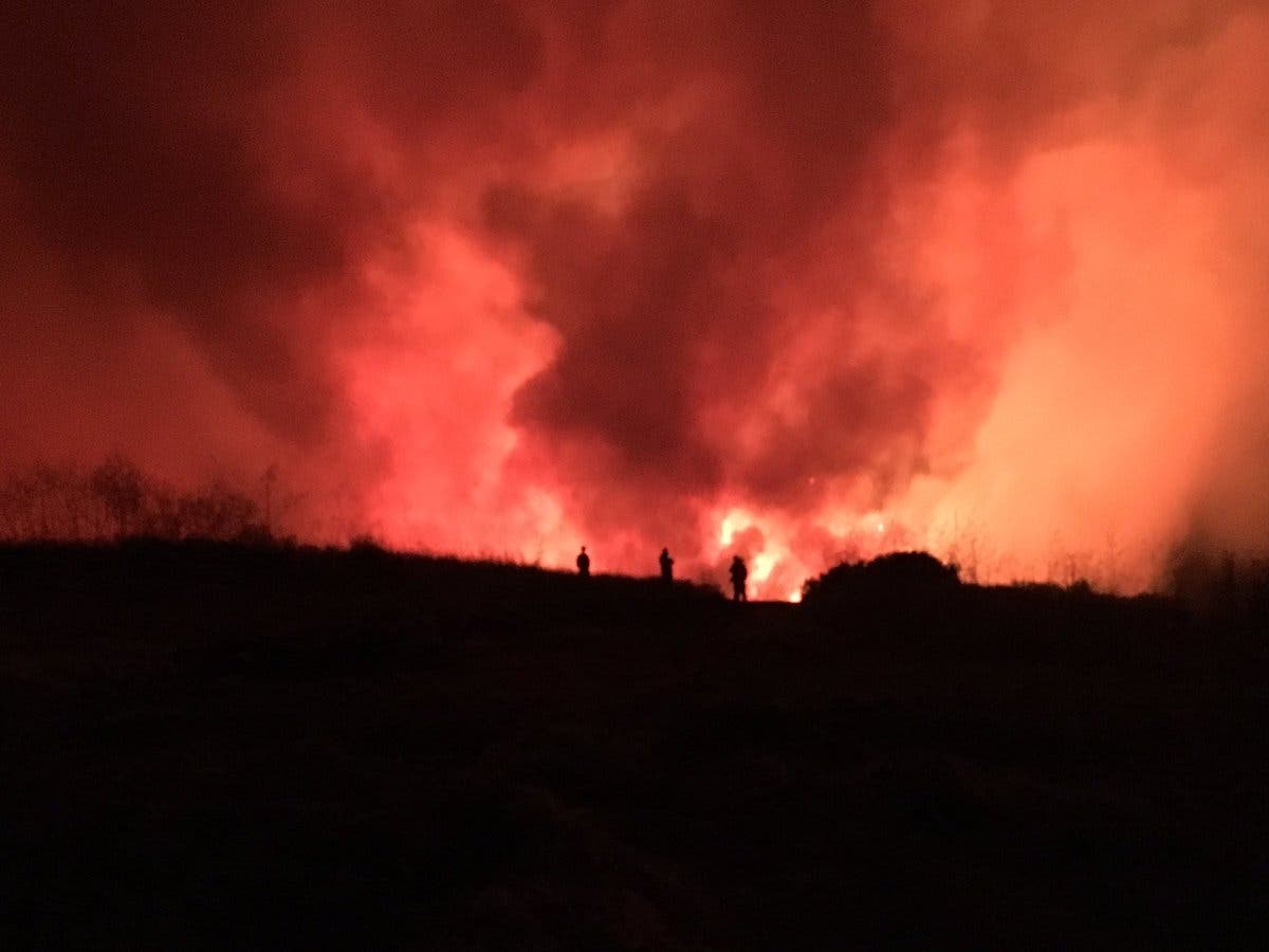 760-Acre Cristianitos Fire At Camp Pendleton, San Clemente 95% ...