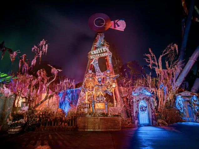 See what's slated this weekend from Saturday, Sept. 24 to Sunday, Sept. 25, including Knott's Scary Farm​ at Knott's Berry Farm in Buena Park, California. 
