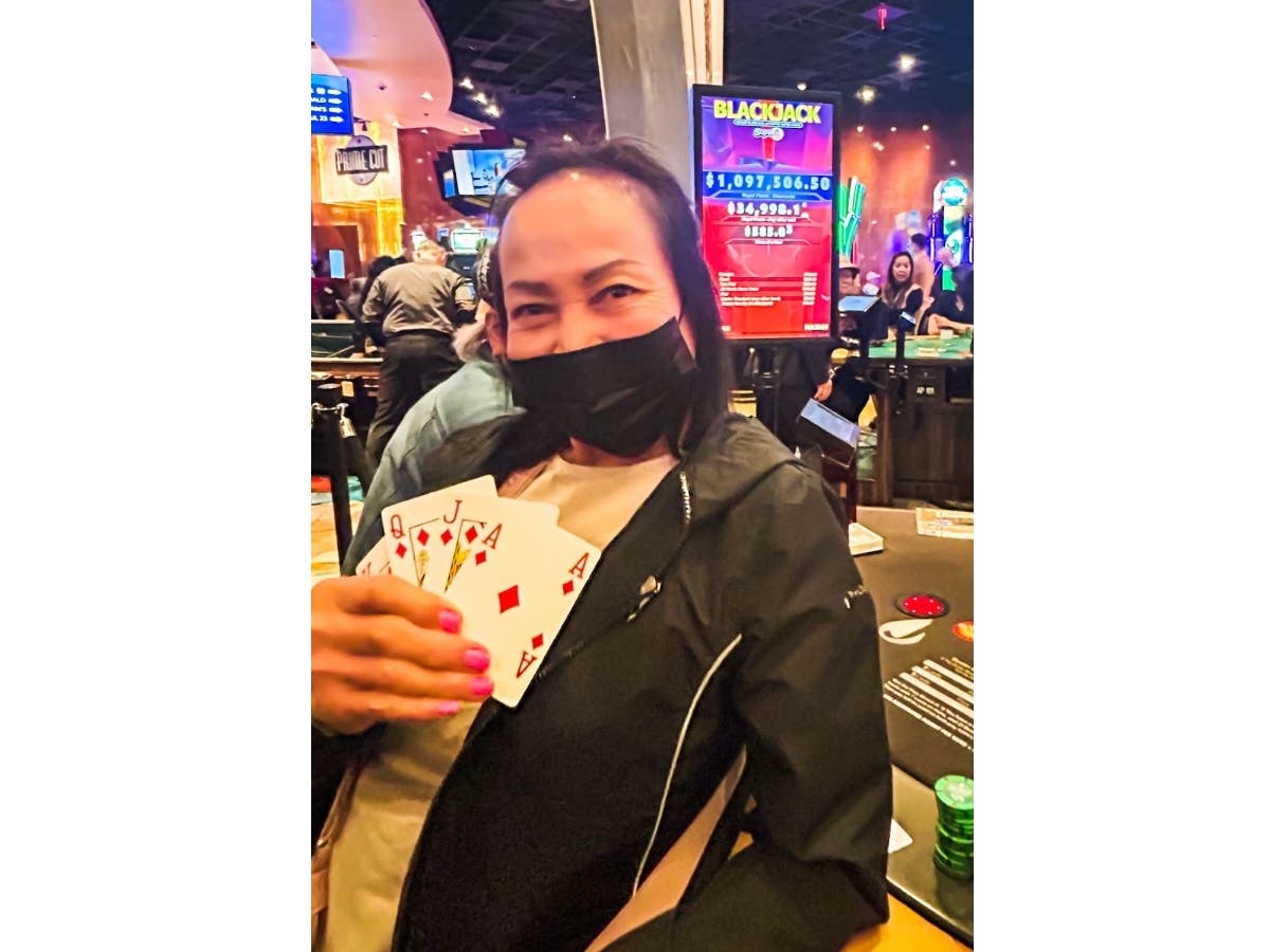 The jackpot was triggered through the STAX Super 4 side bet during the blackjack game, officials said.