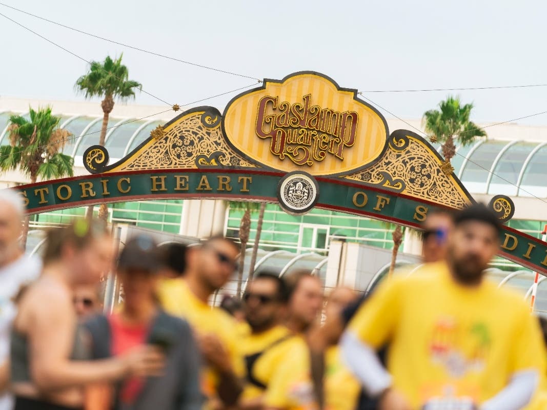 The event will feature live music, costumes, photo opportunities and a post-race expo and beer garden.