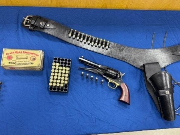A Carlsbad man suspected of associating with documented gang members and possessing illegal firearms was arrested this week, authorities said. During a search of his home, detectives found two firearms and ammunition.