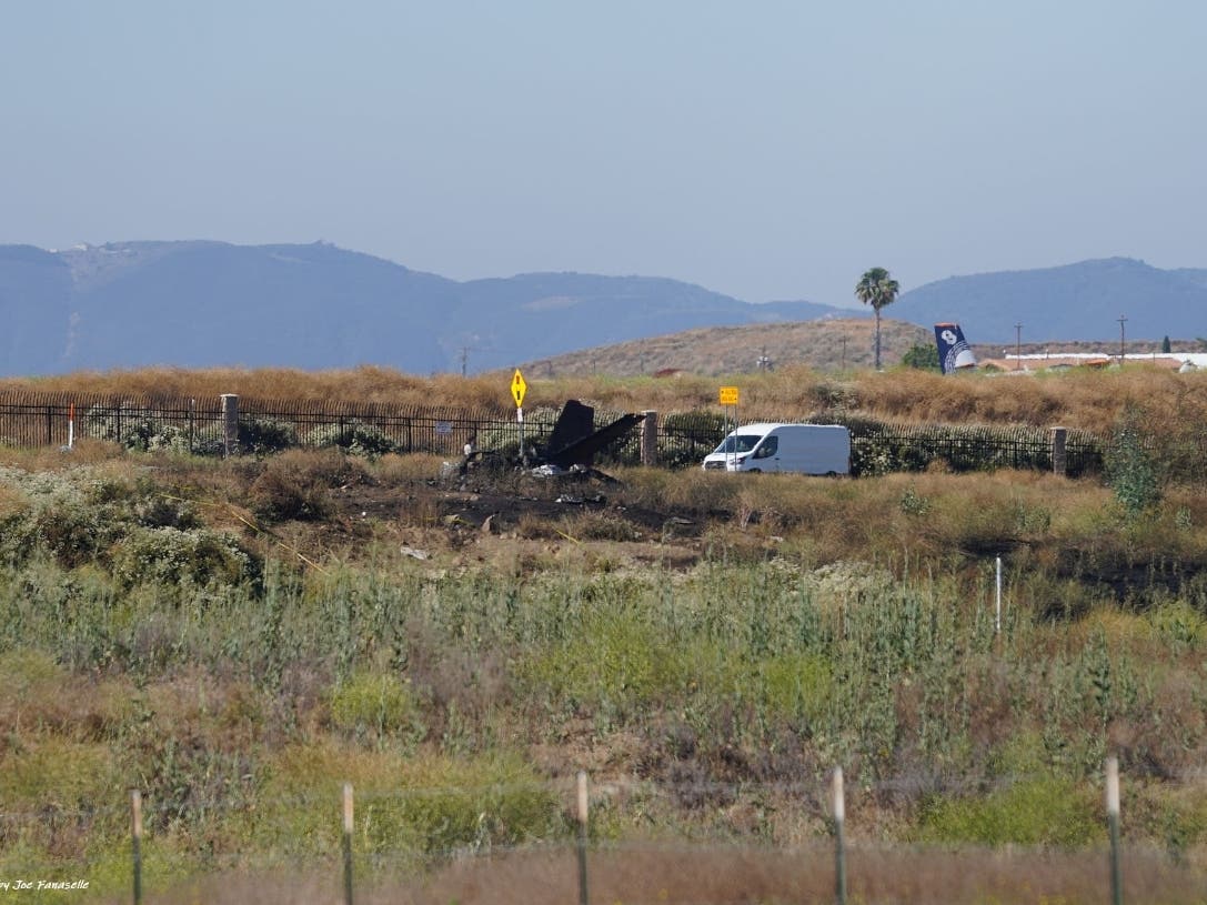 6 Killed In Small Plane Crash In Riverside County: Police | Murrieta ...