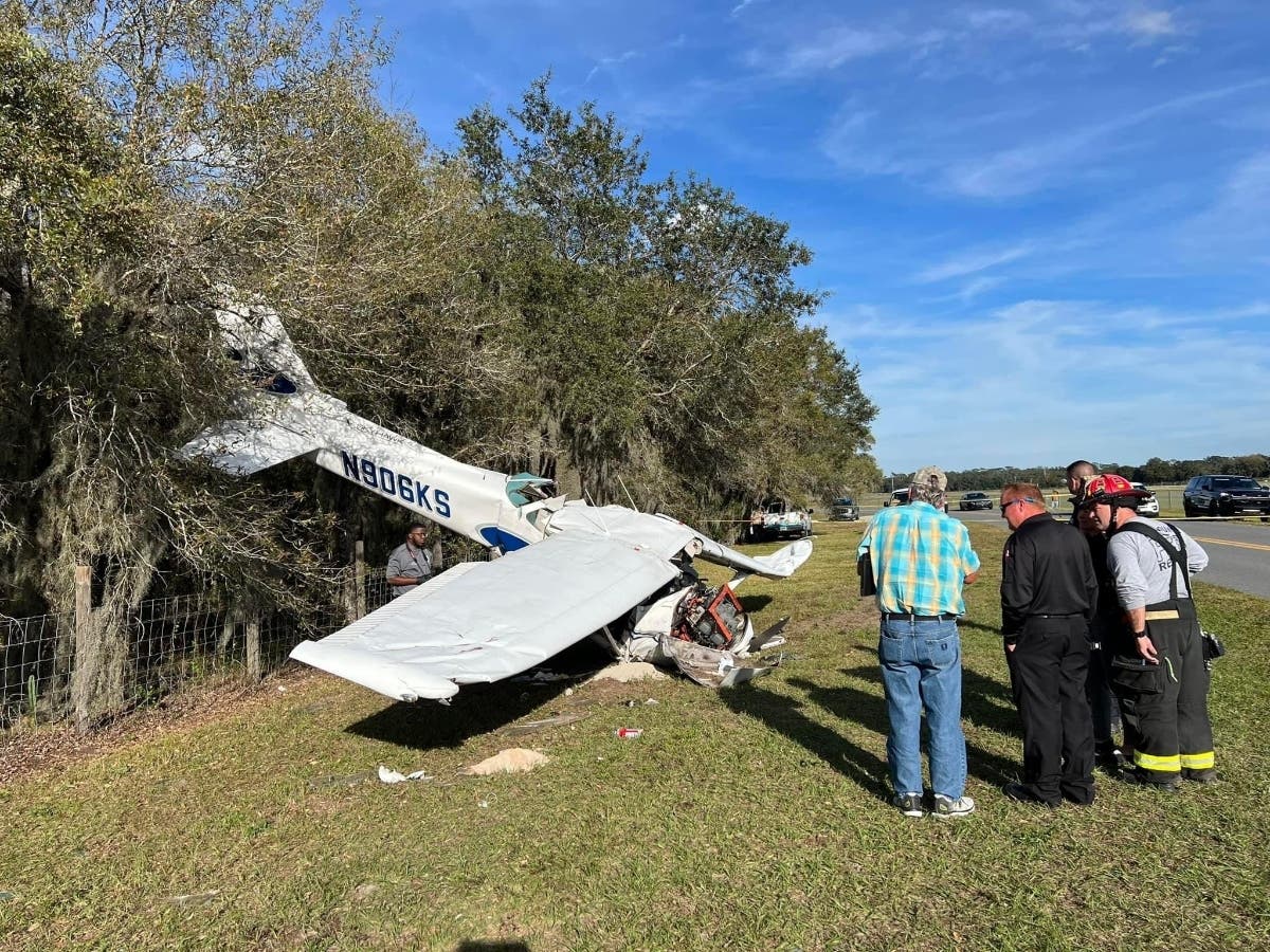 Two people were hospitalized Thursday after a small plane crashed at Zephyrhills​ Municipal Airport. 