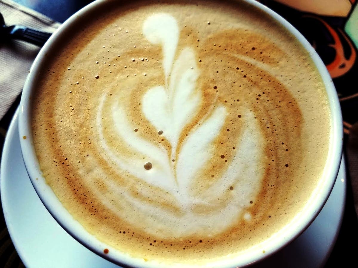 A Massachusetts coffee shop has quickly become an internet sensation after offering customers free java for showing off their best dance moves. 