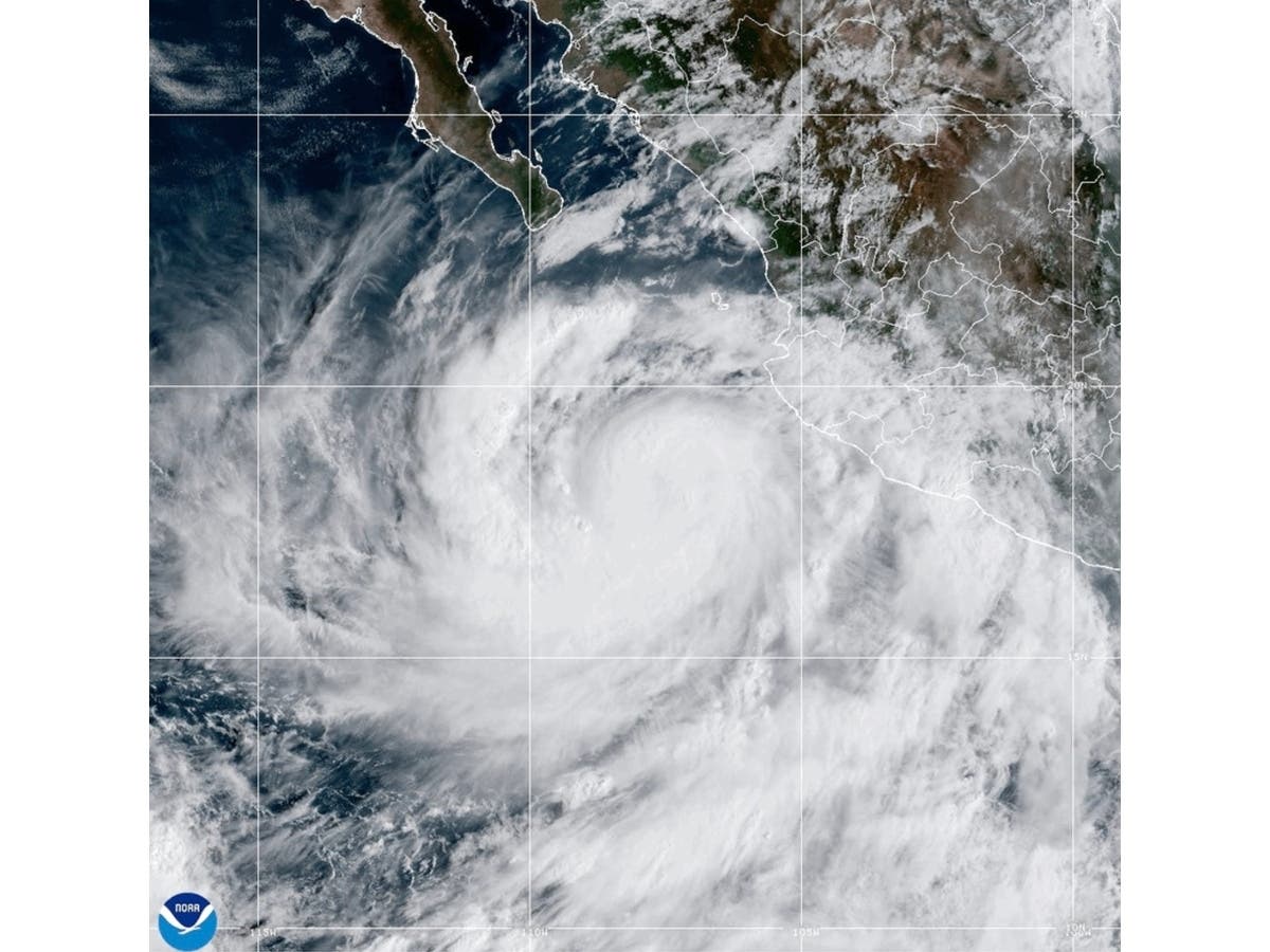 This National Oceanic and Atmospheric Administration satellite image shows Rachel as a hurricane in the Pacific Ocean on Wednesday, Sept. 30.