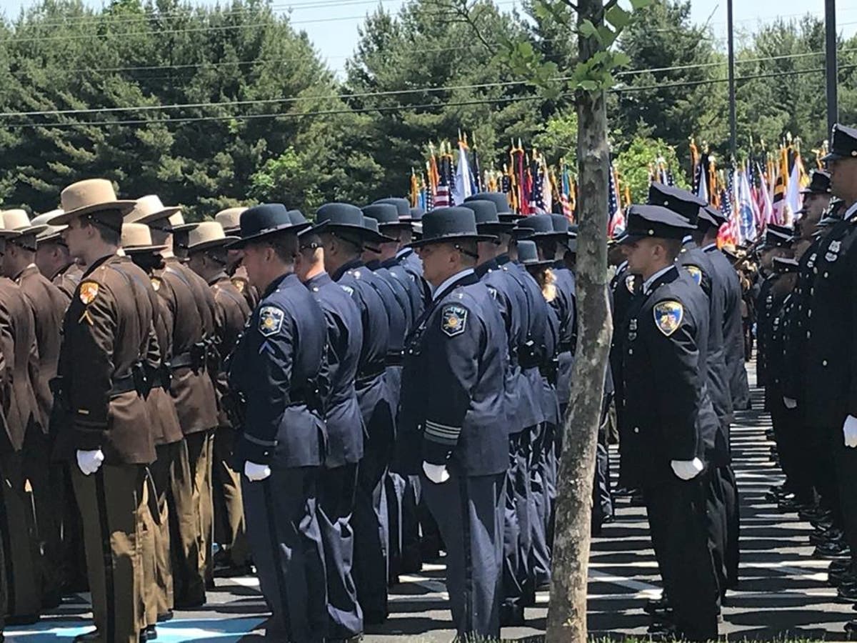 Slain Officer Amy Caprio Given Hero's Send-Off In Harford County | Bel