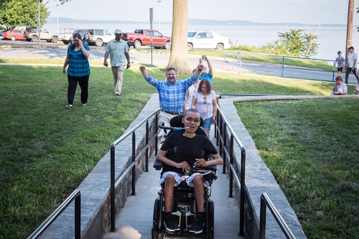 News small post card thumbnail