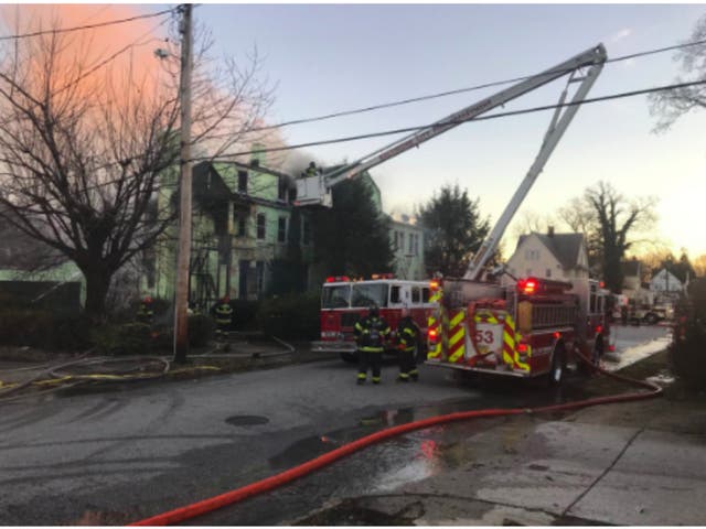 Firefighter Injured In 2-Alarm Blaze: Baltimore Fire Officials ...