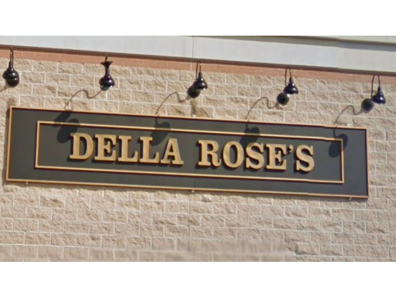 Della Rose's Avenue Tavern will shutter after the close of business on June 23.