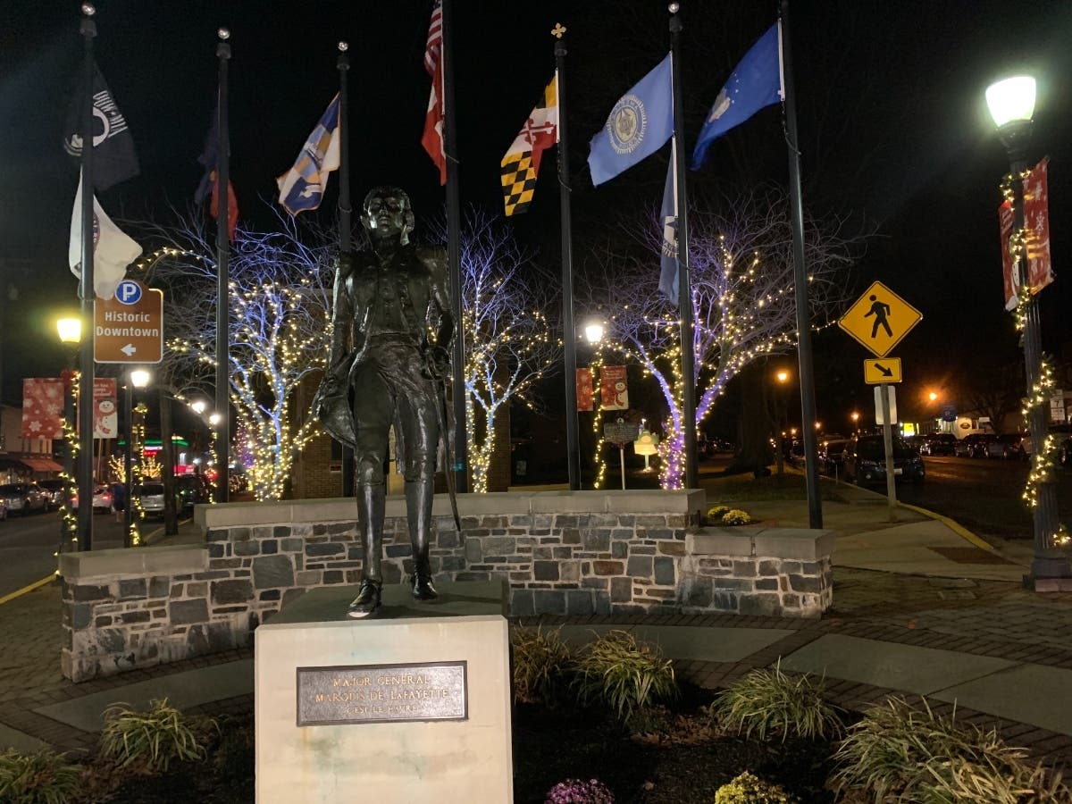 News small post card thumbnail