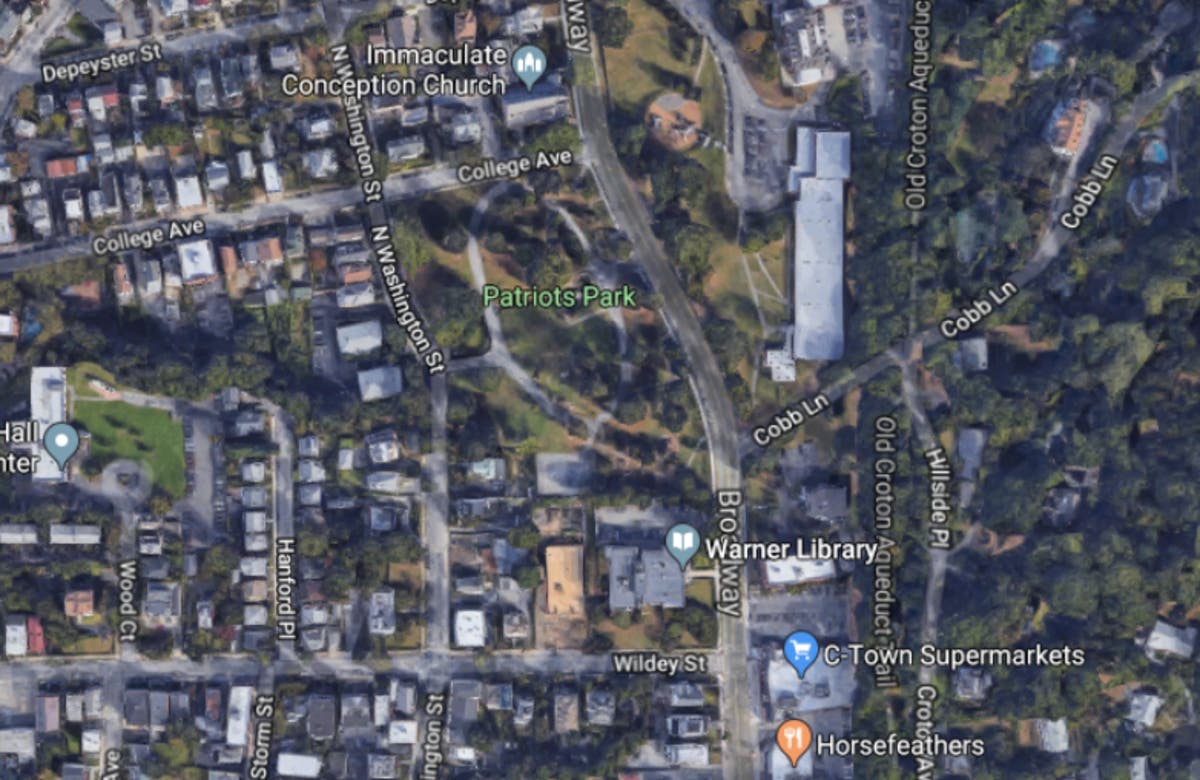 Holiday Tree Lighting Plus PopUp Farmers Market In Tarrytown