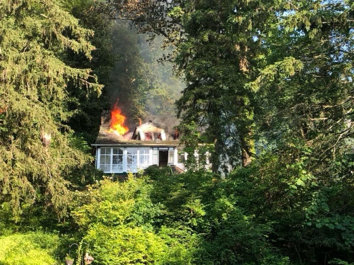 News small post card thumbnail