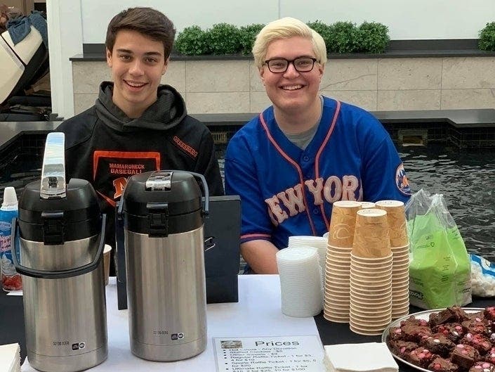 News small post card thumbnail