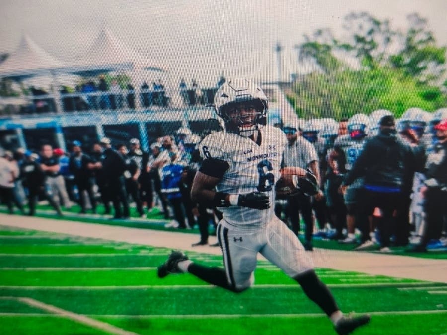 #6 Kenny Smith Jr.