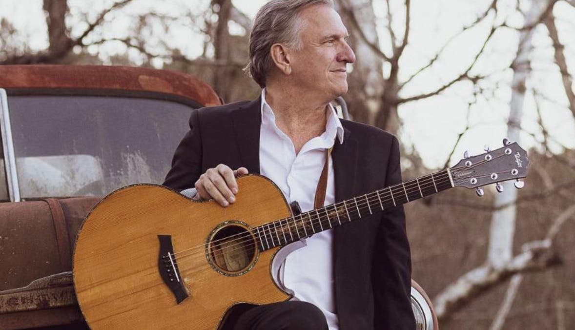 Kelly Center - Ellis Paul...singer/songwriter inspired by Bob Dylan and Paul Simon