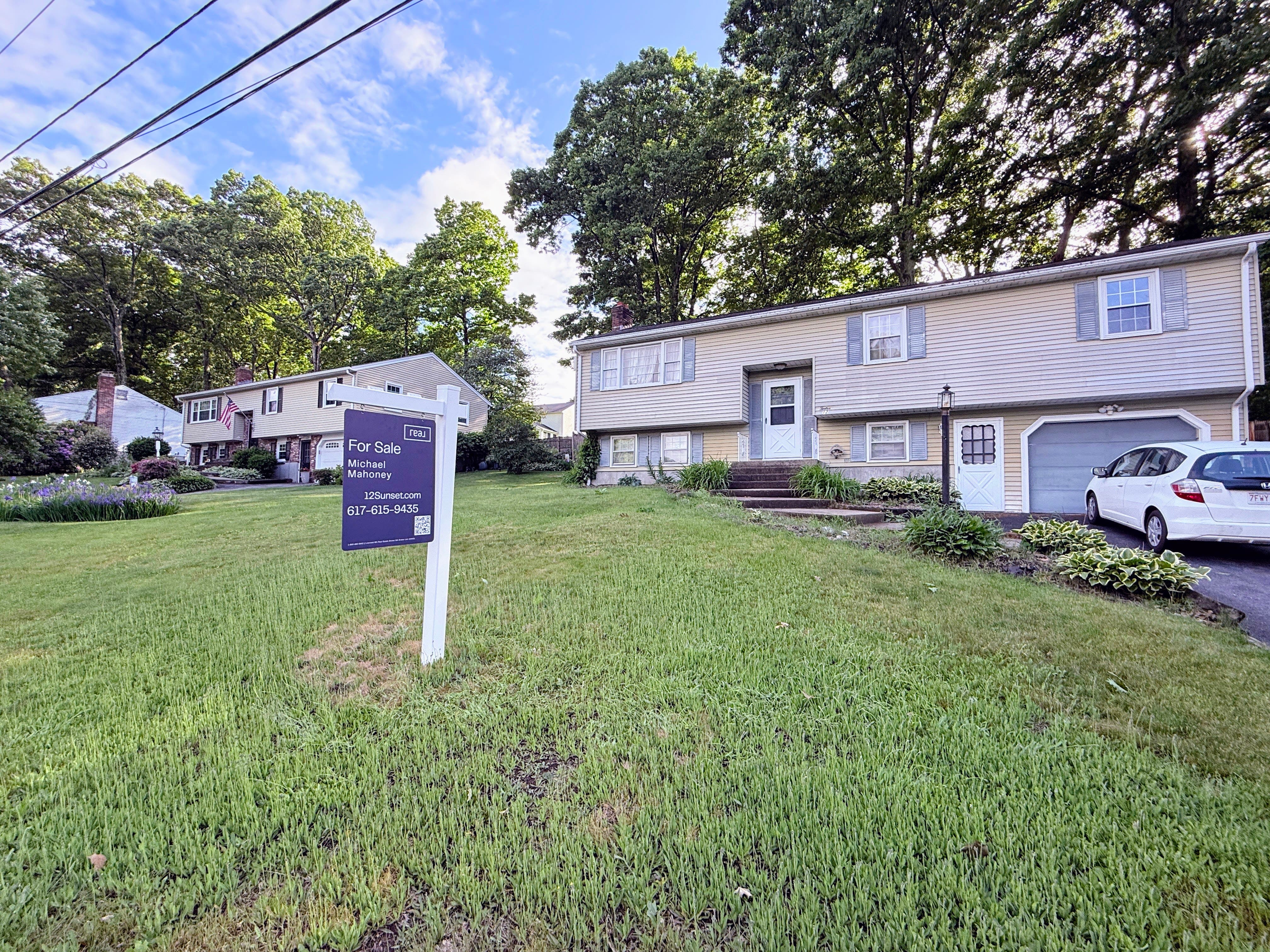 North Milford SF Home Awaits YOU NOW!