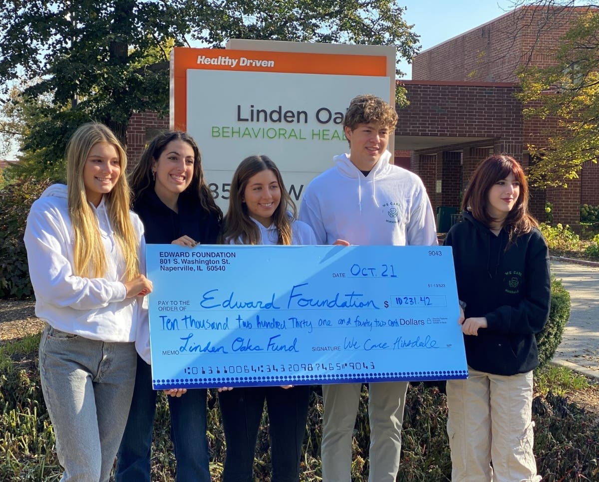We Care Hinsdale Raises 10 000 For Edward Foundation Linden Oaks