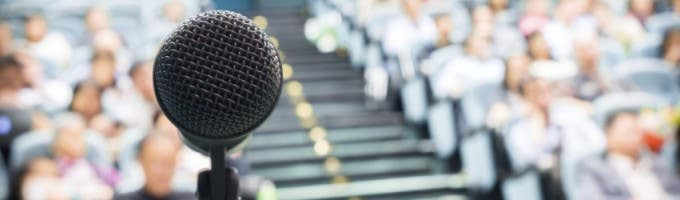 Free Speakers Chicago - A Pro Bono Speaker's Bureau