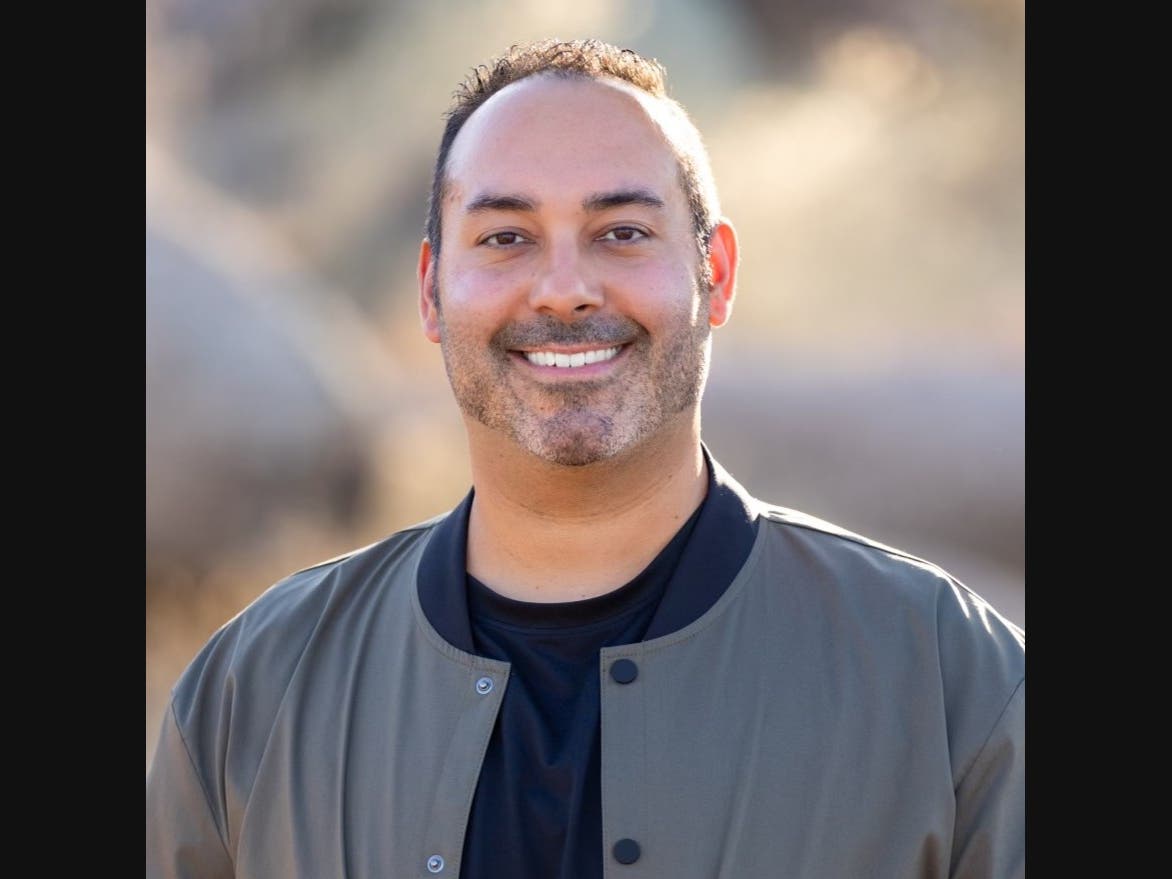 Justin Olivares, Free Guest Speaker with Free Speakers Phoenix