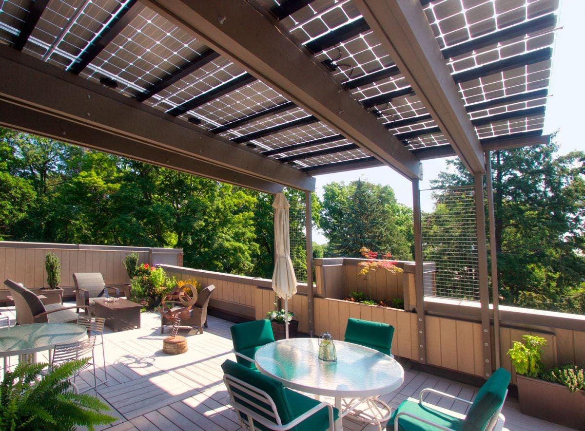 https://patch.com/img/cdn20/users/665859/20161202/040911/styles/raw/public/article_images/west_hartford_penthouse_patio-pv2-1-1480712244-5388.jpg