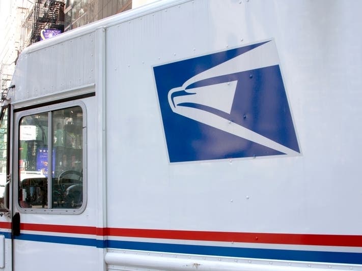 Greenburgh officials want to do a formal test of mail delivery in town after complaints from residents.