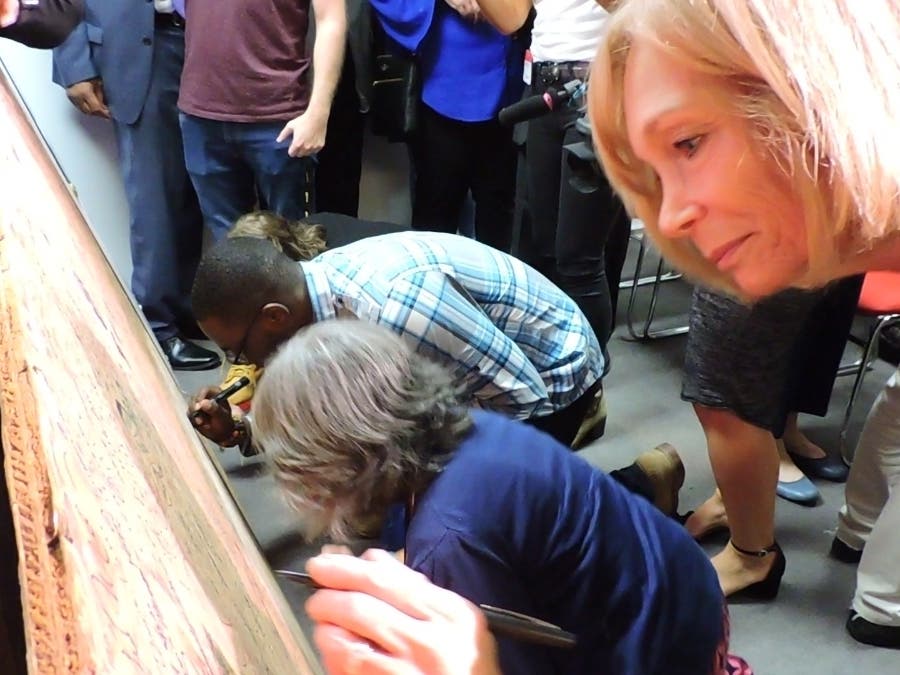 News small post card thumbnail