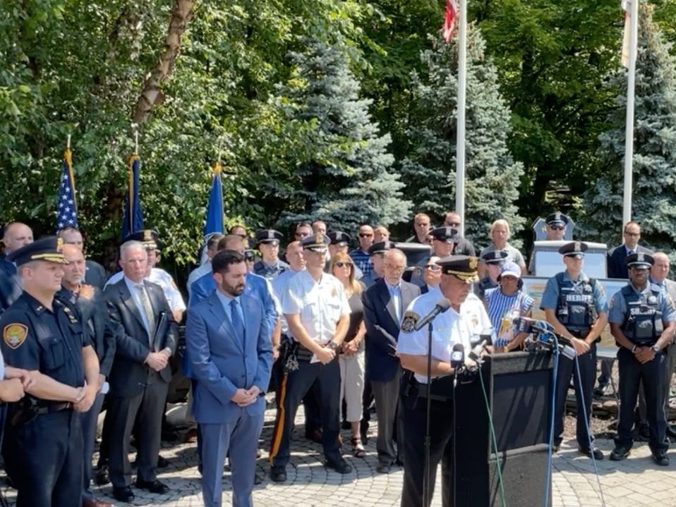 At an angry news conference next to I-87, speakers denounced clemency granted to one of the terrorists in the deadly 1981 Brinks robbery.
