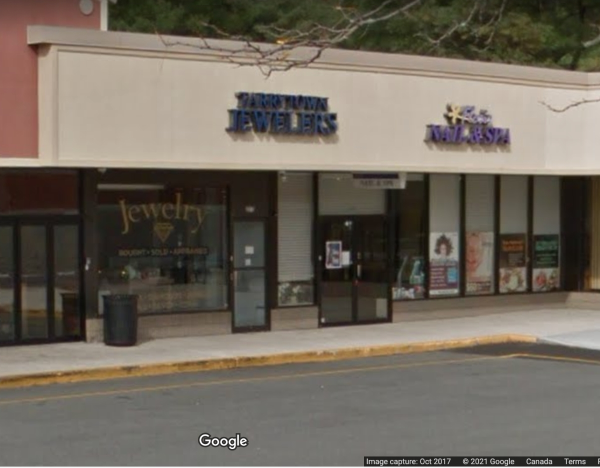 Tarrytown Jewelers is on North Central Avenue.