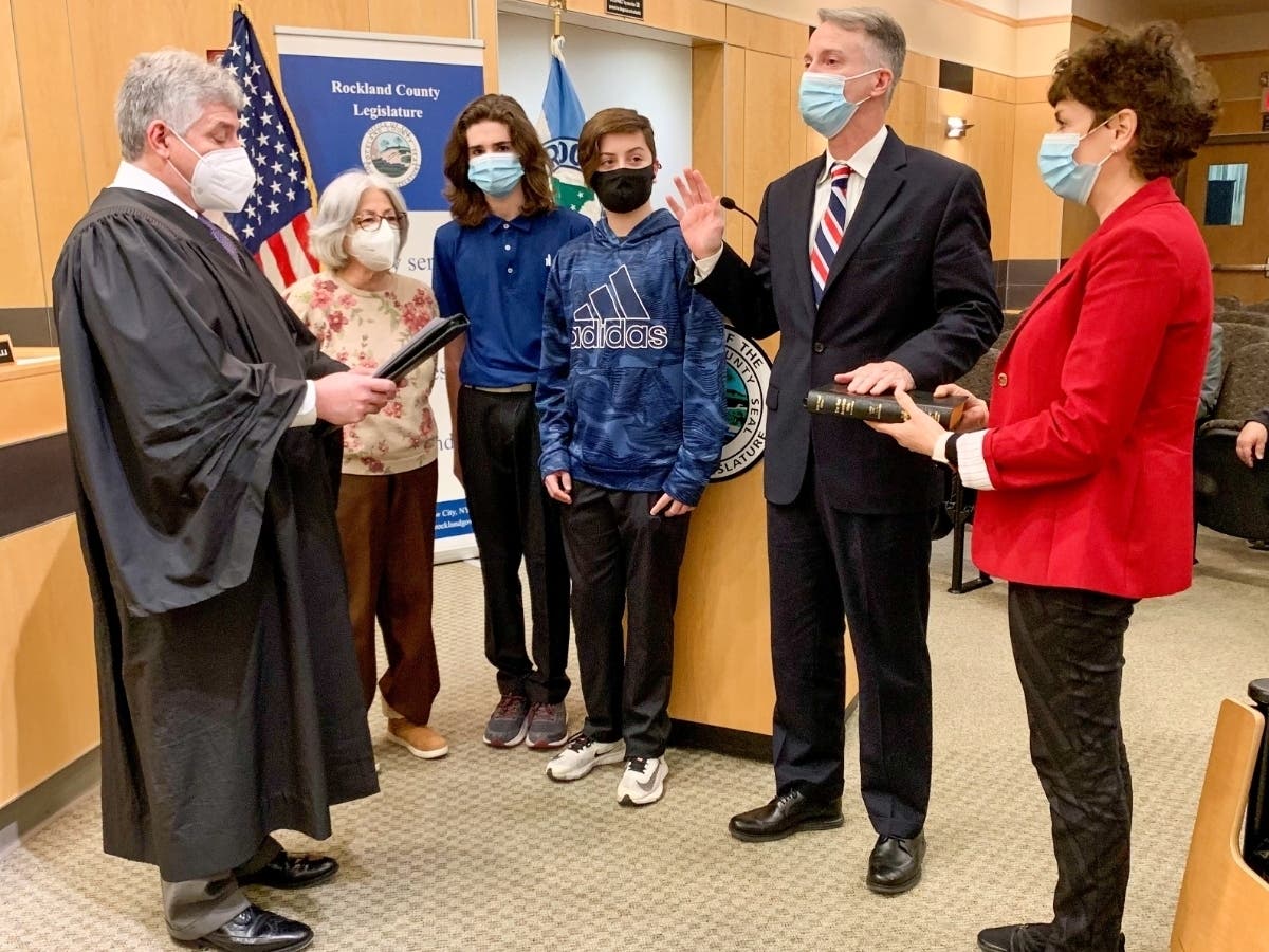 Legislator Jay Hood Jr. was elected to his first term as Chair of the Rockland County Legislature. His wife Julie Meyers, sons Avery and Quinlan, and mother Kathy Hood joined him as he was sworn in by Haverstraw Village Justice Ronald DeCaprio.