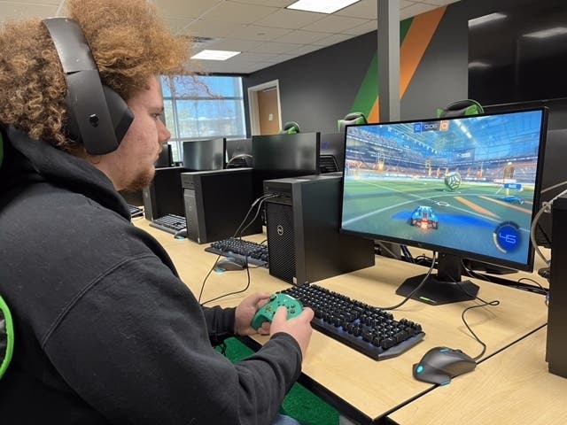 Gabe Cohen, a Psychology major at Rockland Community College, joined the new esports team during the pandemic.