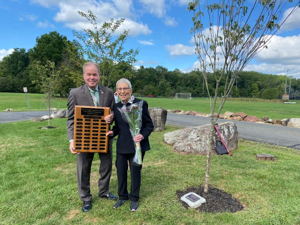 Rockland County Executive Ed Day gave Legislator Harriet Cornell the 2022 Outstanding Environmental Volunteer Award.