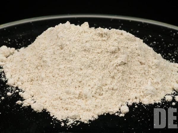https://patch.com/img/cdn20/users/714975/20170130/013848/styles/raw/public/article_images/heroin_powder-1470156596-1890-1485800829-4114.jpg
