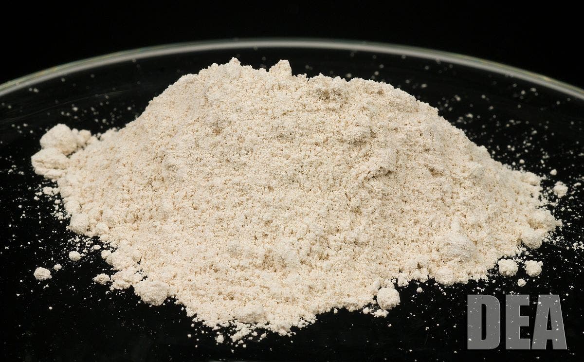 https://patch.com/img/cdn20/users/714975/20170325/062725/styles/raw/public/article_images/heroin_powder-1490480704-503.jpg