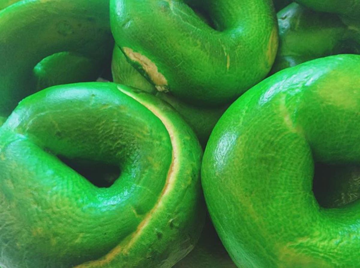 From green bagels to mint shakes and ice cream pizzas, plus whiskey and beer specials for St. Patrick's Day.