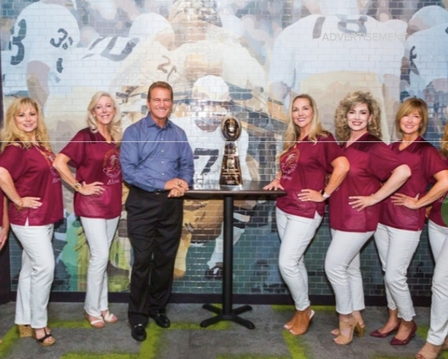 Joe Theismann's Restaurant, the namesake of the famed Washington Redskins quarterback, has reopened with a new look.​