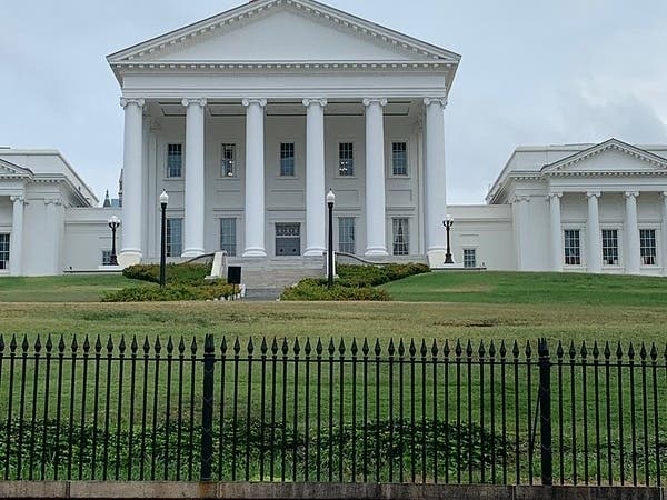 A new bill would offer immunity to both the person reporting an overdose and experiencing the overdose, meaning no charges would be filed.