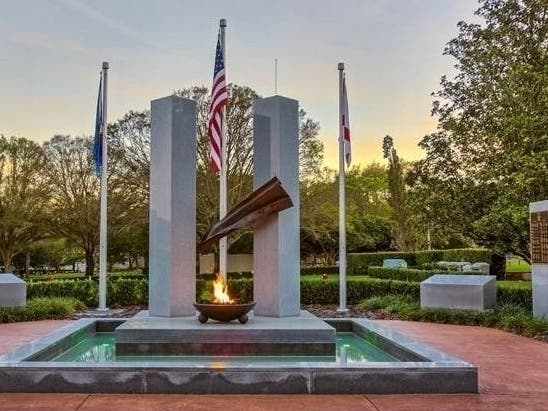The one-of-a-kind 9/11 Memorial at Curlew Hills Memory Gardens was completed in 2012. Carry The Load, a non-profit organization, has joined with Bay Pines National Cemetery to recruit volunteers to help with Patriot Day (9/11) activities.