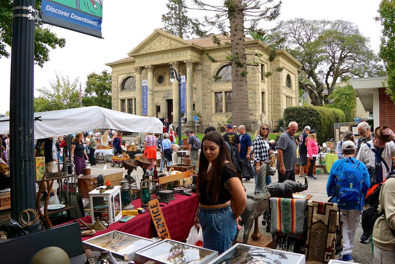 Petaluma Fall Antique Faire