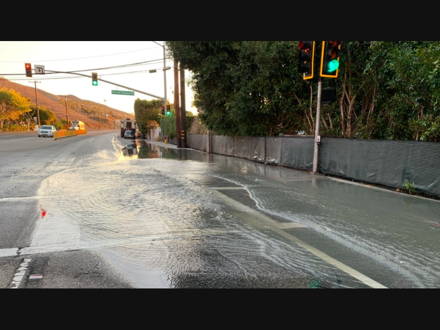 A sheared hydrant shut down the westbound lanes of PCH while a broken water main flooded the eastbound lanes and another closed Malibu Road.