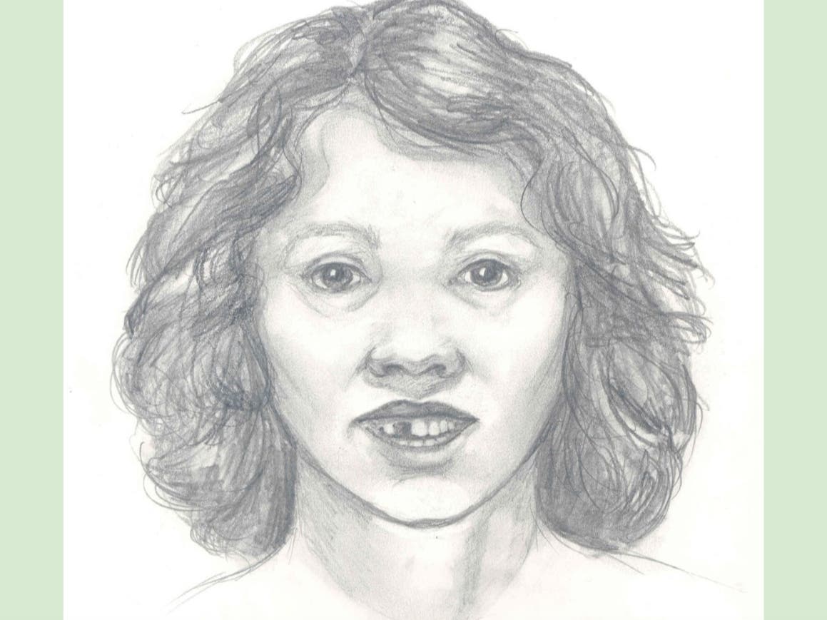 An artist's sketch of the victim. She is described as between 25 and 35 years old, approximately 5 feet to 5 feet 2 inches tall, and weighing about 130-150 pounds, with shoulder-length brown hair.