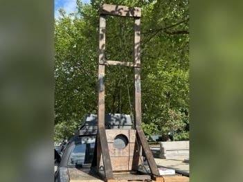 Philan-Tam-Duy Le, 35, of Julian, hauled a Guillotine California to Washington, D.C., according to the U.S. Capitol Police.