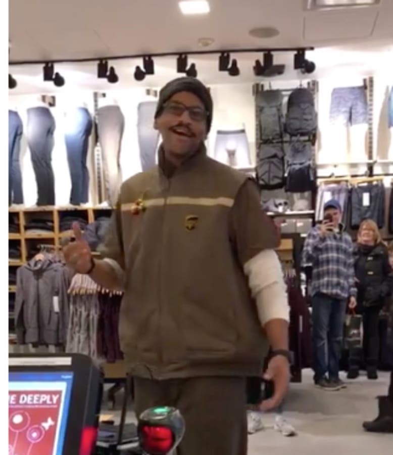 News small post card thumbnail