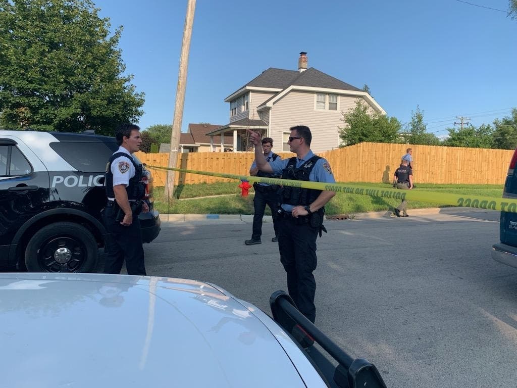 Joliet Police Shooting Of Man With Gun 'Totally Justified': Source ...