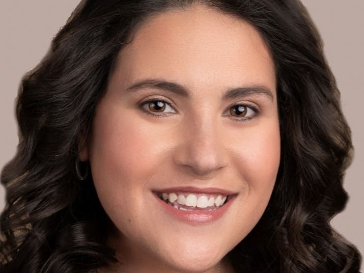 Presenter Roslyn Turner is a Licensed Clinical Social Worker with Illness Navigation Resources.