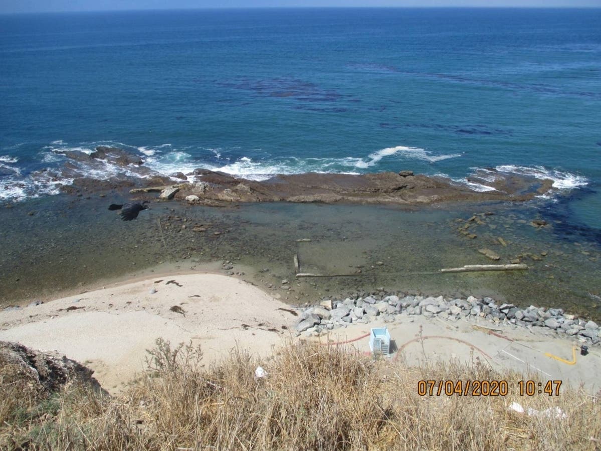 Waves crash into the tide pools in San Pedro. 