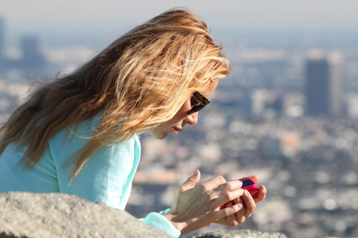 News small post card thumbnail