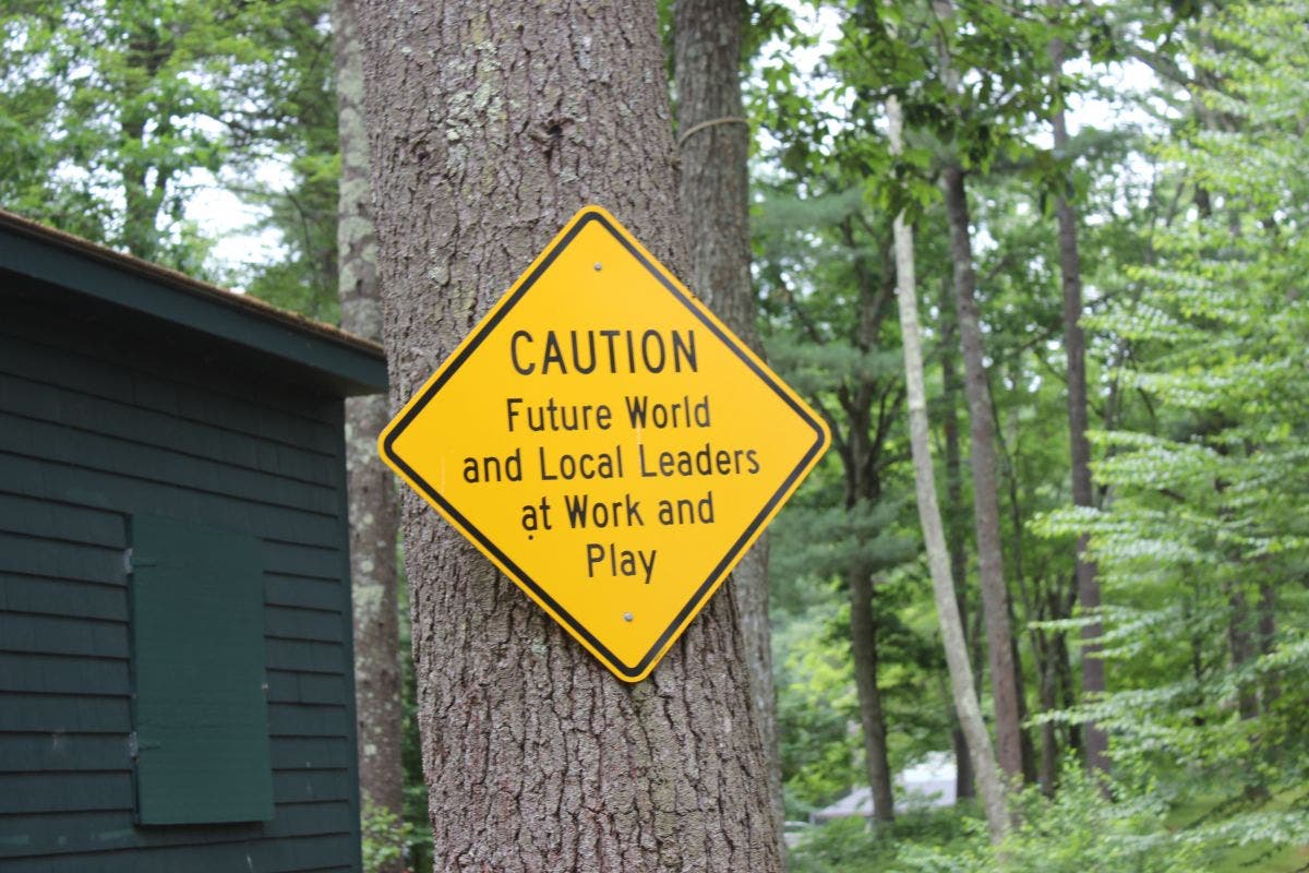 News small post card thumbnail