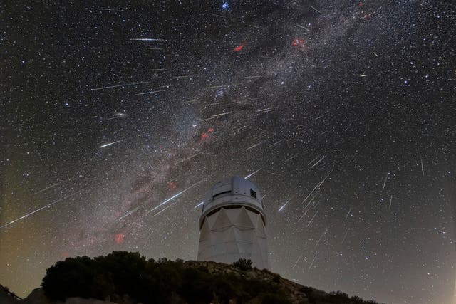 Fall Skywatching Dates To Know For Meteor Showers, Supermoons And More ...